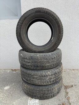 4ks letné pneumatiky 215/70 R15C DOT5017 - 5-7mm