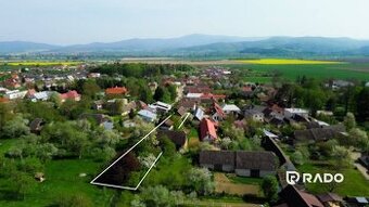RADO | Slnečný pozemok 1311m2 s vidieckym domom, Adamovské K - 1