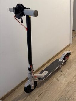 Xiaomi Mi Electric Scooter 3