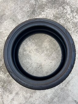 PIRELLI P ZERO II