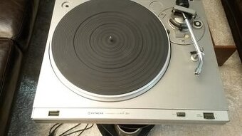 Gramo Hitachi HT-324