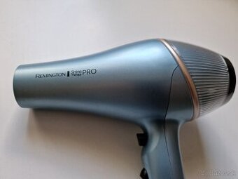 Remington Shine Therapy PRO AC9300