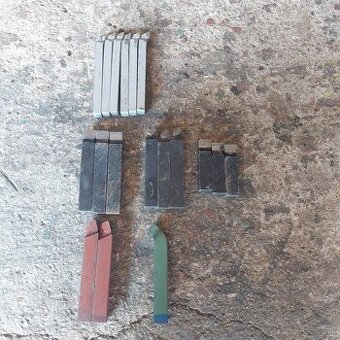 Sústruznické nože 16x16