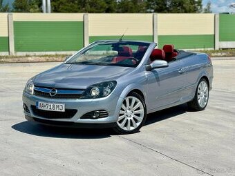 Opel Astra Cabrio 1.6 benzin 2009 xenon koža navi