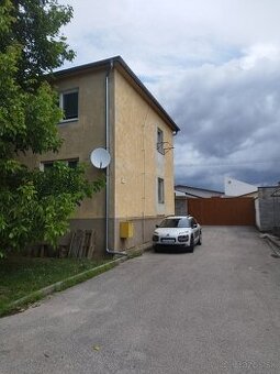 Predám 3izbový byt, Nemčice, okr. Topoľčany - 1