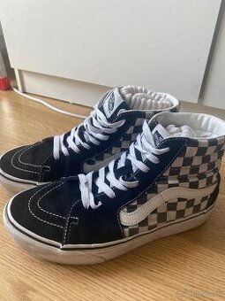 Vans Sk8-Hi na vysokej platforme