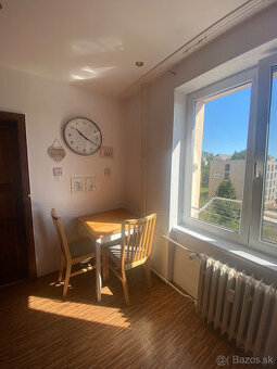 2 izbový, zariadený byt, centrum SNV