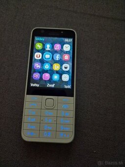 Nokia 230 dual sim biela v dobrom stave plne funkčný bez nab