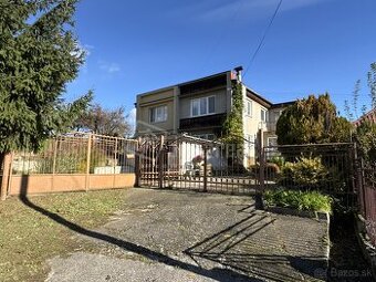 Priestranný rodinný dom s veľkým pozemkom v obci Bojn… - 1