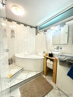 Krásny 3 izb.byt, ul. Dlhá, Nitra Chrenová