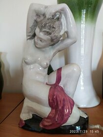 PREDÁM STAROŽITNÚ SOŠKU NOČNEJ LAMPY. - 1