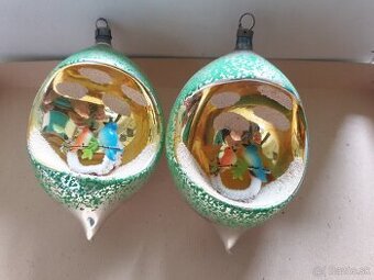 Stare vianocne ozdoby olivy s vlepom