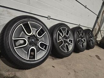 Zimná Sada MINI COUNTRYMAN/PACEMAN 205/55 R17