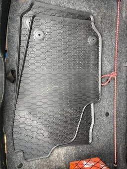 Gumové koberčeky Fabia 1