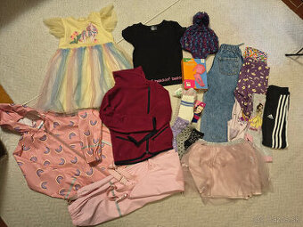 Predám balík dievčenského oblečenia 116-122-128  a obuvi