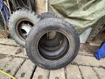 Chladiče  kolesá disky na traktor vlečku