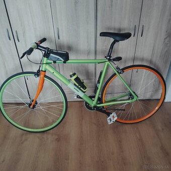 Dámsky cestný mestský bicykel