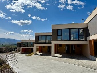 Prenájom 2i luxusného apartmánu so záhradou v Bojniciach