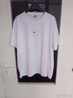 Predám nové biele tričko Tommy Hilfiger veľkosť XXL