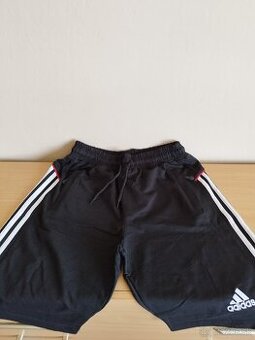 Kraťasy Adidas