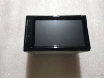 Predam 2DIN autorádio Pioneer DMH-A240BT