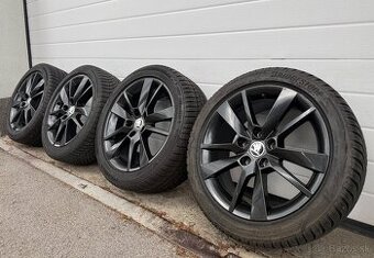 ORIGINAL ŠKODA OCTAVIA 3 5x112 R17 225/45 R17 ZIMA