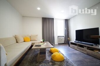 Na prenájom 2 izbový byt v centre Martina - Štúrovo námestie