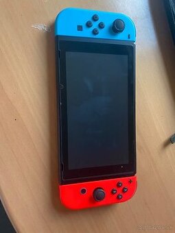 Predám Nintendo Switch