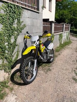 Suzuki DR350s