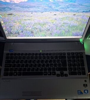 Notebook Sony VAIO VPCF13M1E 16,4" 2011