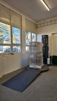 BALIACI STROJ NA PALETY - PREDÁM