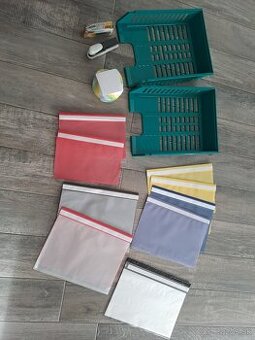 Kancelárske potreby, zakladače, spinkovače