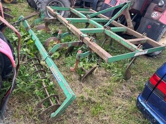 Predám radličkový podmietač podryvák HEGER