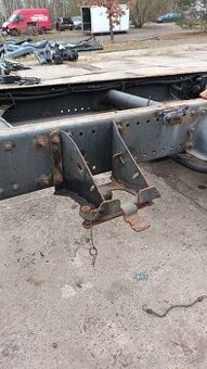 Man tgl drzak  rezervy