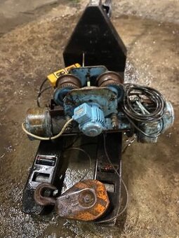 Mostový žeriav Demag