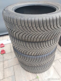 4 ks ZIMNÉ 205/55 R16 91H HANKOOK a BRIDGESTONE LEN 90€/sada