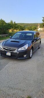 Subaru Legacy 2.0i AWD