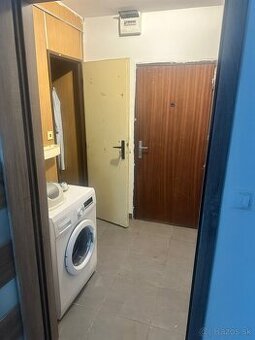 Prenajom garzonka v Medzilaborce - 1