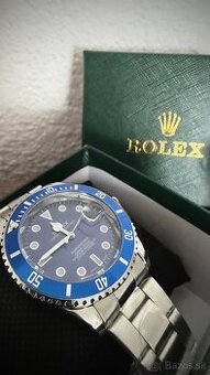 • Hodinky Rolex Submariner modré •