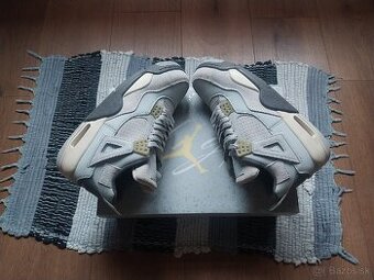 Jordan 4 Retro Photon Dust