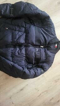 Tommy Hilfiger zimna vetrovka