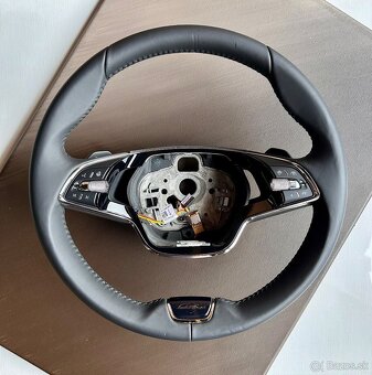 Volant Skoda Octavia IV