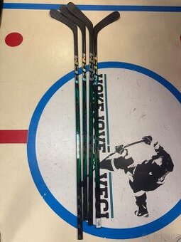 UPLNE NOVE PROFI HOKEJKY CCM JETSPEED FT8pro + TRIGGER 9pro
