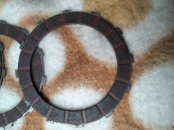 Predám tieto lamely Jawa -CZ