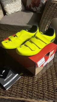 Tretry Specialized - veľ. 8.