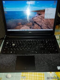 HERNY Dell 5559 IntelI5-6200u,8gb ram,4 gb grafika,500gb ssd