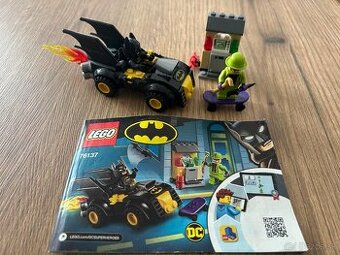LEGO Super Heroes 76137 Batman vs. The Riddler Robbery