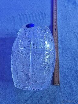 Bohato zdobené váza