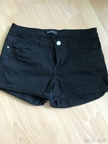 Predám riflove kraťasy Terranova XL