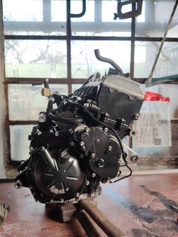 motor zx6r 2008